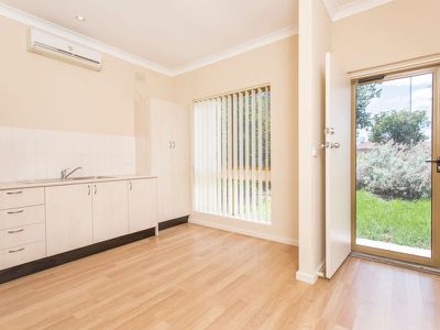 1 / 351 Sir Donald Bradman Drive, Brooklyn Park