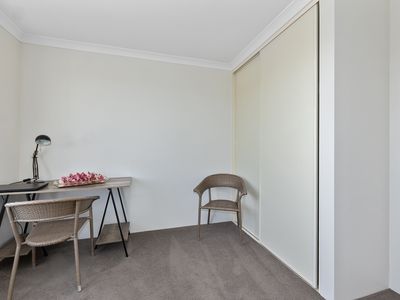 4 Barossa Loop, Harrisdale