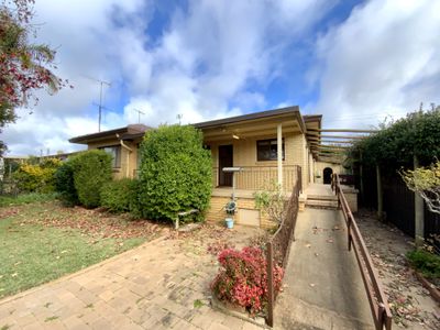77 Calarie Road, Forbes
