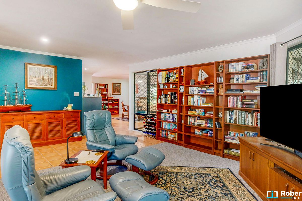 90 Woodhaven Way, Cooroibah