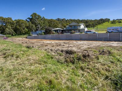 8 Harrison Crescent, Yankalilla
