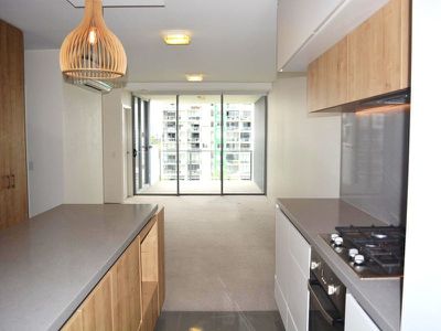 40609 / 50 Duncan Street, West End