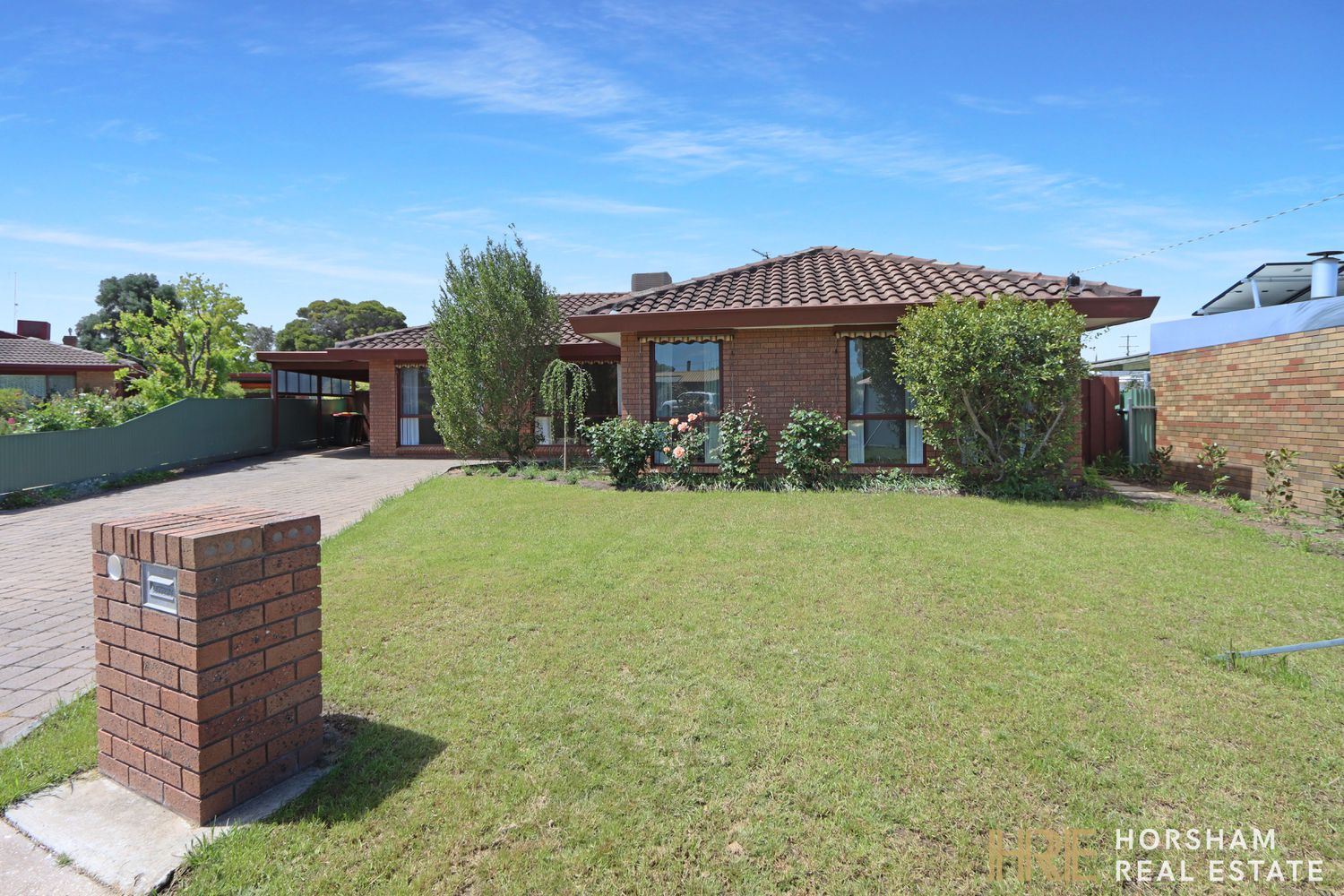 1 Hoskin Court, Horsham