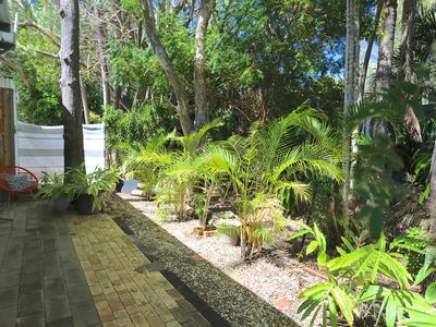 402 / 760 Scenic Highway, Kinka Beach