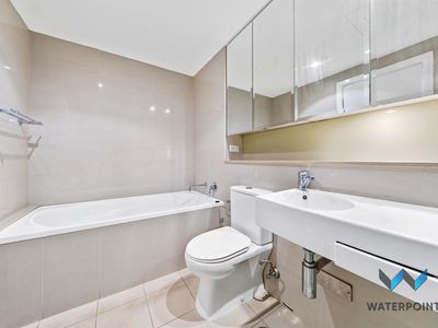 32 / 11 Bay Drive, Meadowbank