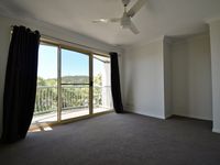 10 / 3 Fortuna Place, Parkwood