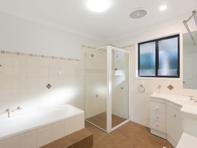 9A Possum Place, Dalmeny