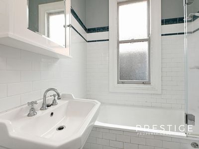 Granny 9 Earle Street, Arncliffe