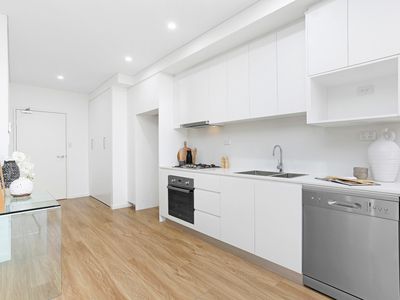 101 / 2A Cooks Avenue, Canterbury