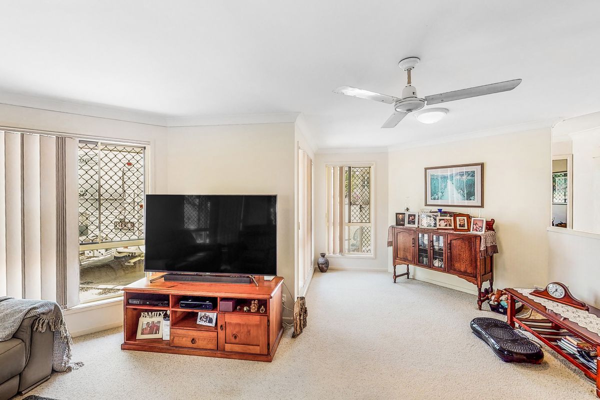 4 Troon Court, Tewantin
