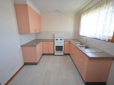 1-3 / 22 Barton Street, Parkes