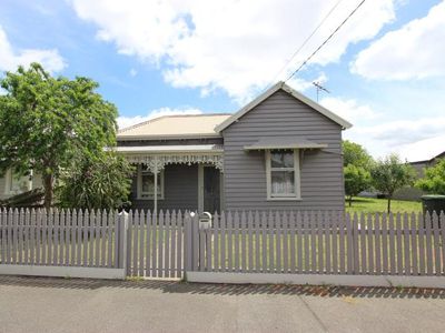 82 Albert Street, Geelong West