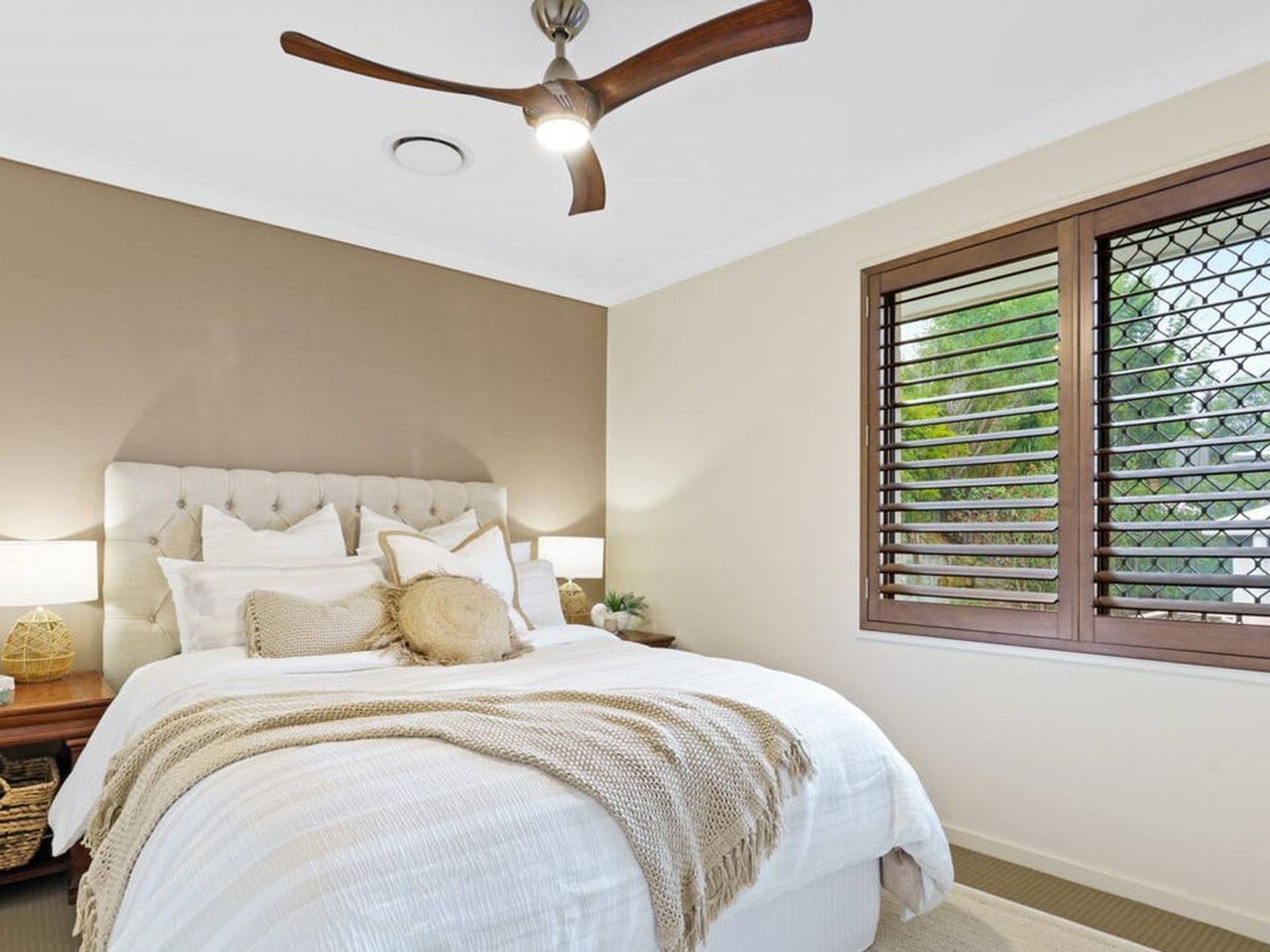 4 Kimberley Creek Road, Upper Coomera