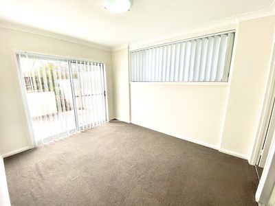 4 / 48-52 Warby Street, Campbelltown