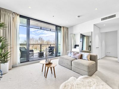 212 / 303 Botany Road (Entry Via Bourke St) , Zetland