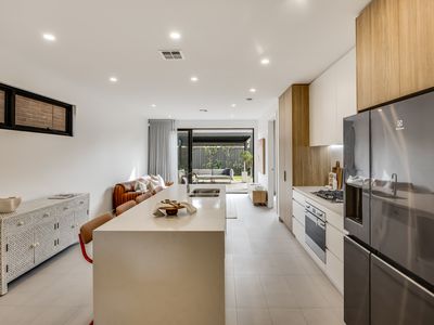 1 Cypress Crescent, Glenside