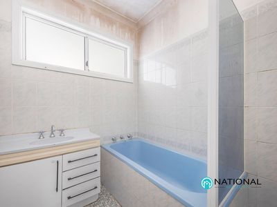 2 Carnation Avenue, Guildford