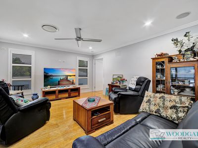 33 Emperor St, Woodgate