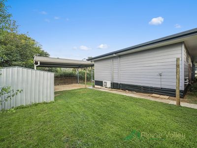 13 Saint Bernard Drive, Tawonga South