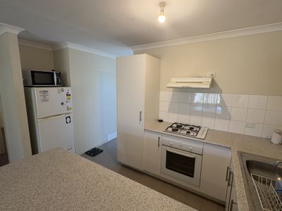 28 / 3 Great Eastern Highway, Somerville