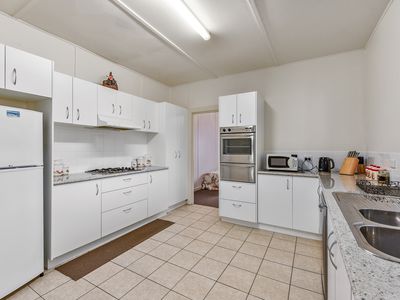 5 Arthur street , Beachport