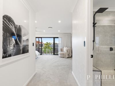 2566 Cressbrook Drive, Hope Island