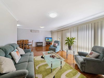 9 Dredge Avenue, Moorebank