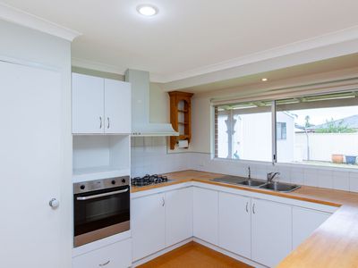 9 Lofthouse Avenue, Eaton