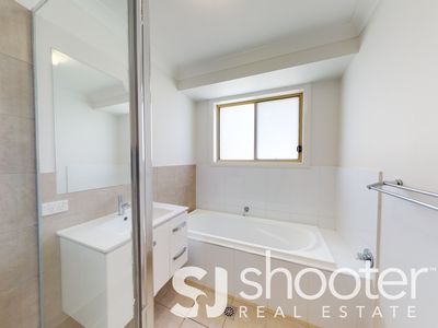6 Magnolia Boulevard, Dubbo