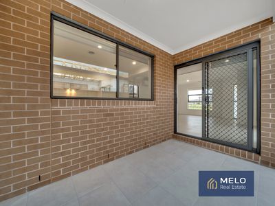 25 Mansfield Drive, Werribee