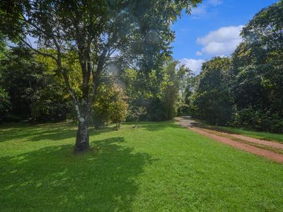 516 Brooks Road, Mungalli