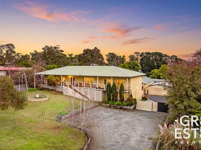 8 Stanhill Drive, Cranbourne South