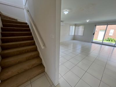 3 Hollyoake Circuit, Bardia
