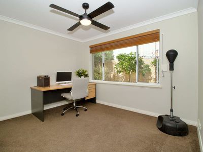 10 Waring Heights  , Baldivis