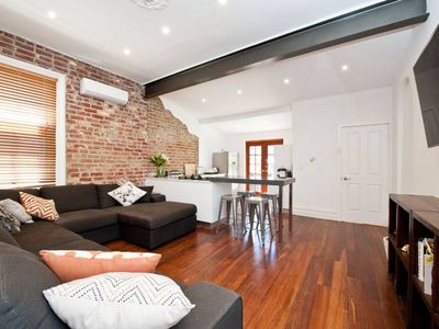 Number 20 Harwood Place, West Perth
