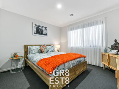 14 Merritt Avenue, Cranbourne West