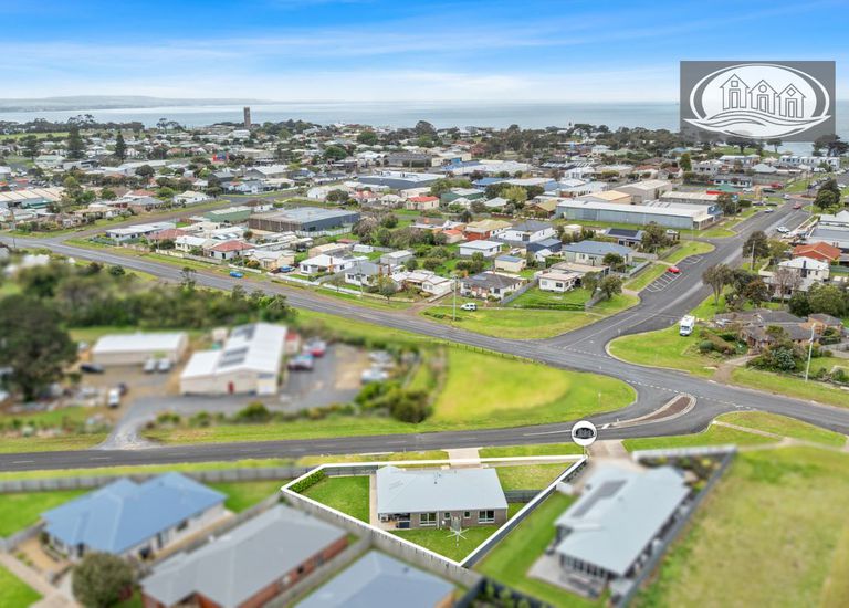 5 Hedditch Street, Portland