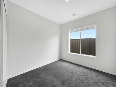 19 Camus Road, Beveridge