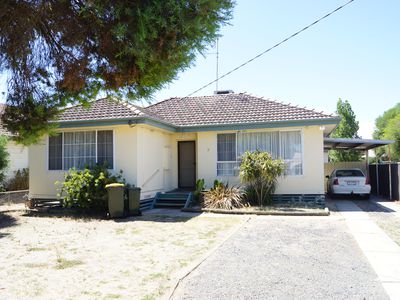 7 Langlands Street, Horsham