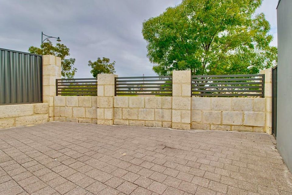 5 / 4 Vigo Cove, Baldivis