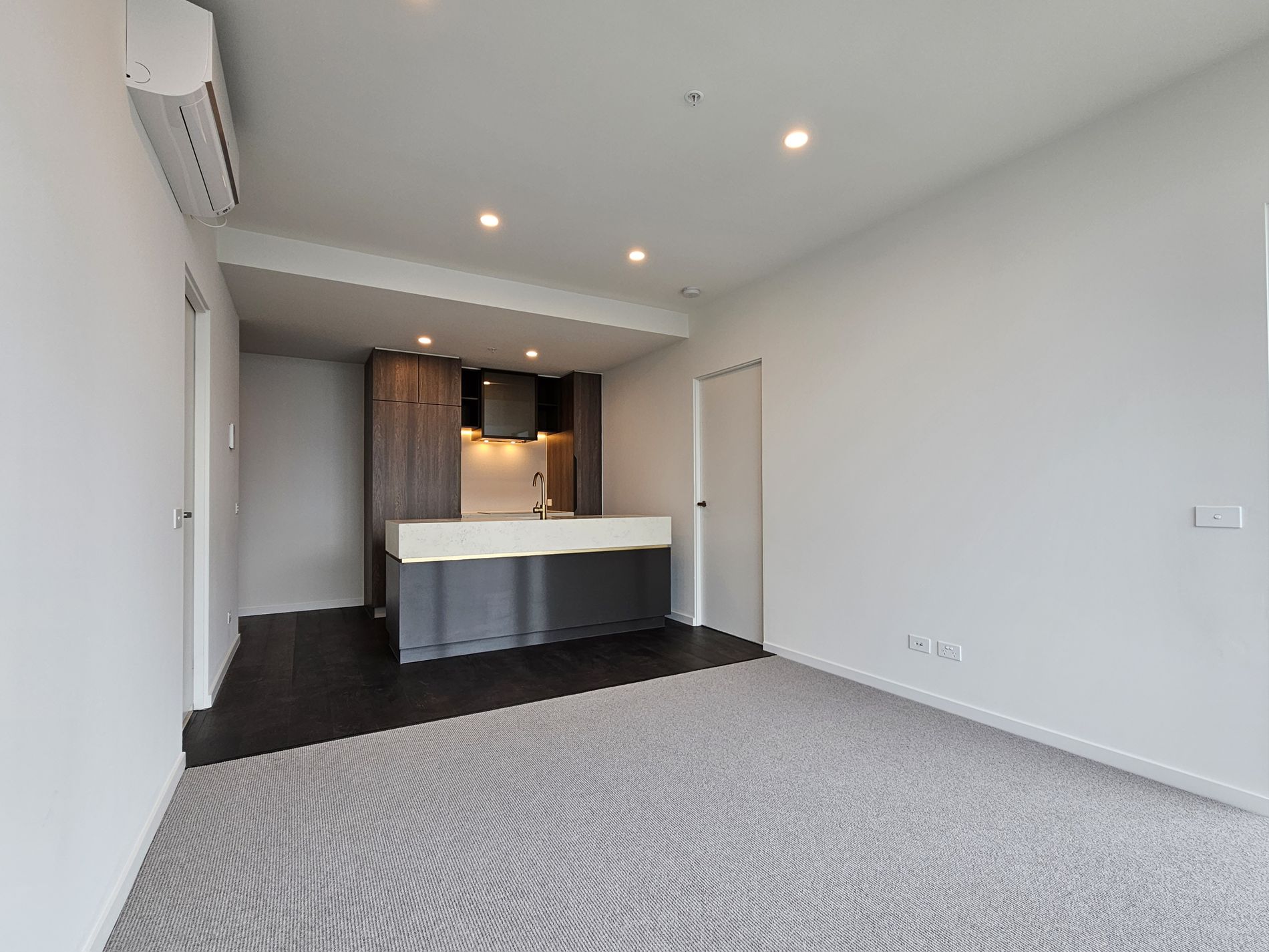 4505 / 119 A'Beckett Street, Melbourne