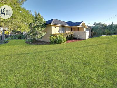 1 / 4 Moss Street, West Ryde