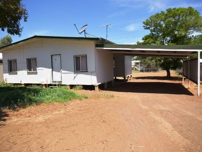 23 Quail Street, Longreach