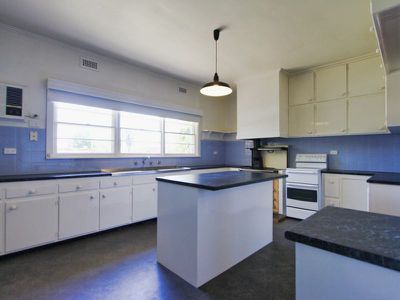 33 Curia Street, Mansfield