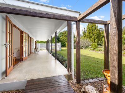 6 Taylor Drive, Pomona