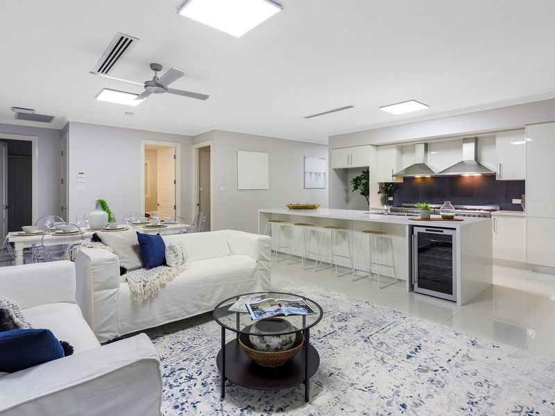 25 London Court, Kellyville