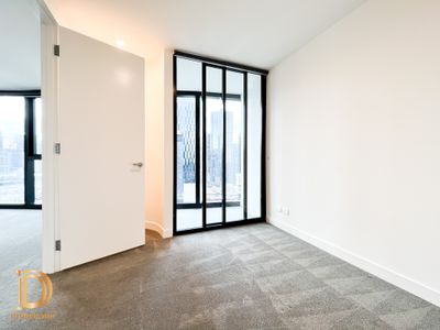 unit 1509 / 105 Clarendon Street, Southbank