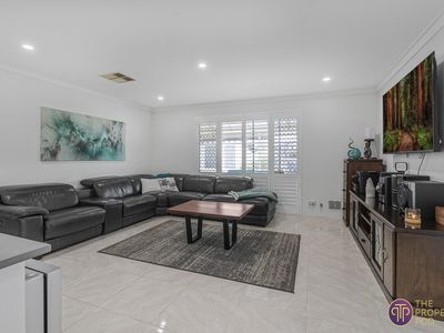 7 Ashley Drive, Kelmscott