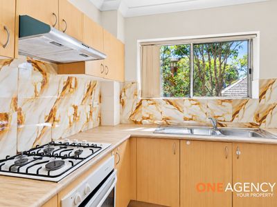 2 / 2-4 Fourth Avenue, Blacktown