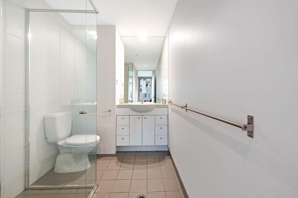 713/422 Collins St, Melbourne